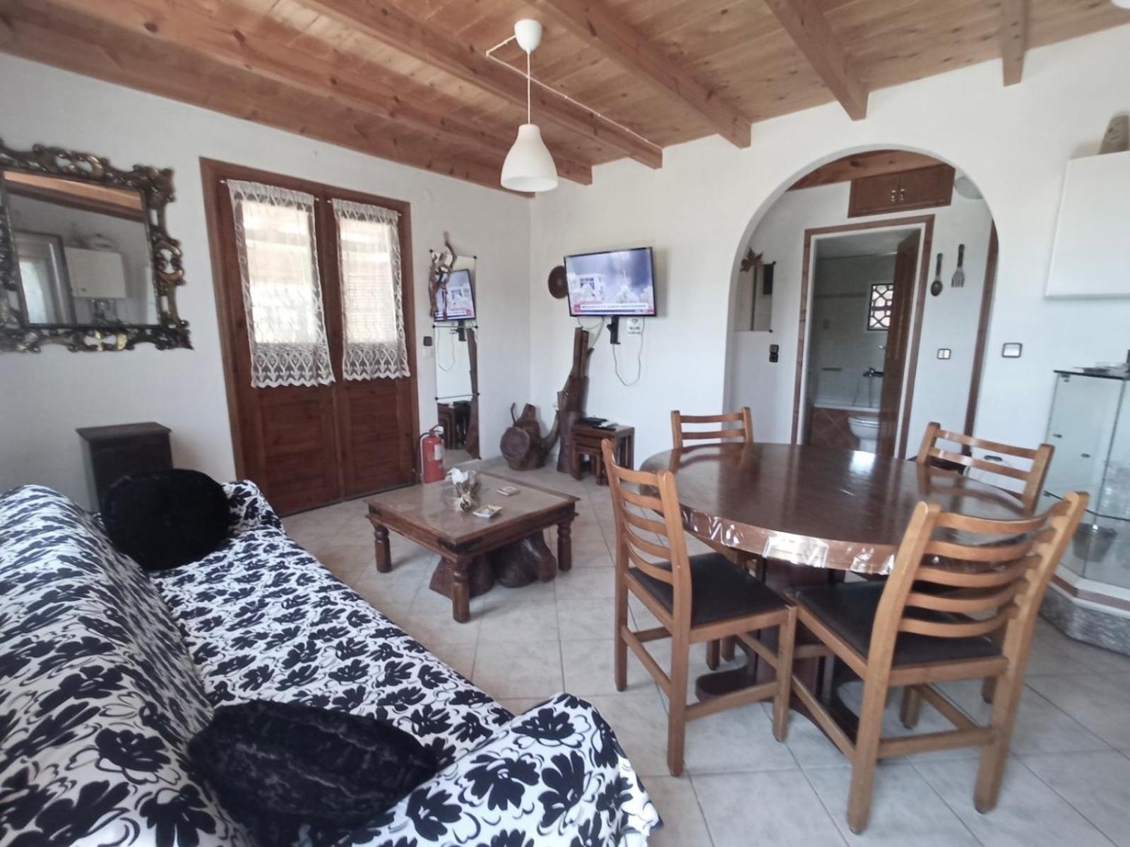Marina House Next To Halikounas Beach Luaran gambar